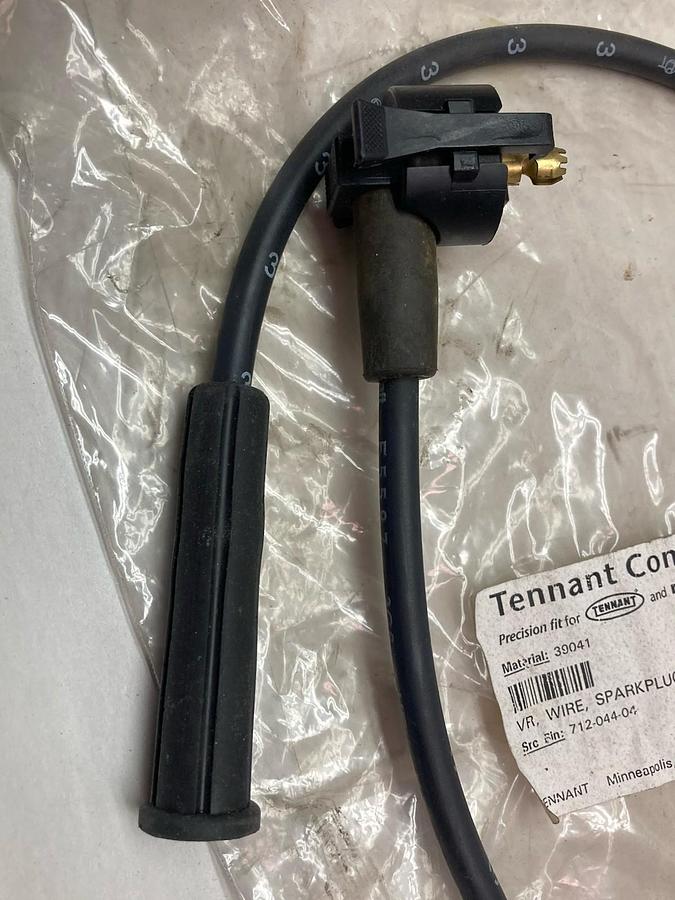 Tennant Company Parts,39041,Sparkplug Wire