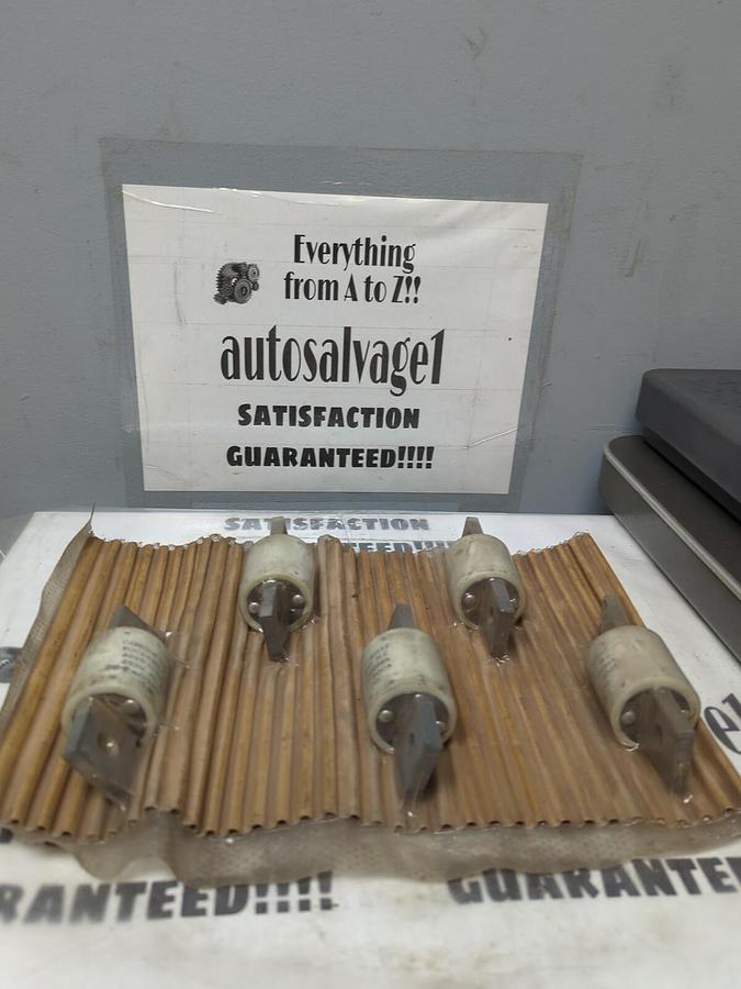 CARBONE FERRAZ,A025-FC400BBA,FUSES LOT OF 5 NOS