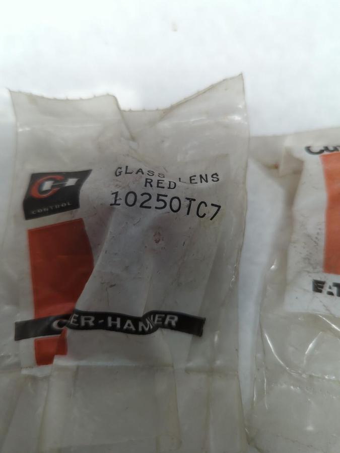 CUTLER-HAMMER,10250TC7,RED GLASS LENS NLOT OF 3 NEW