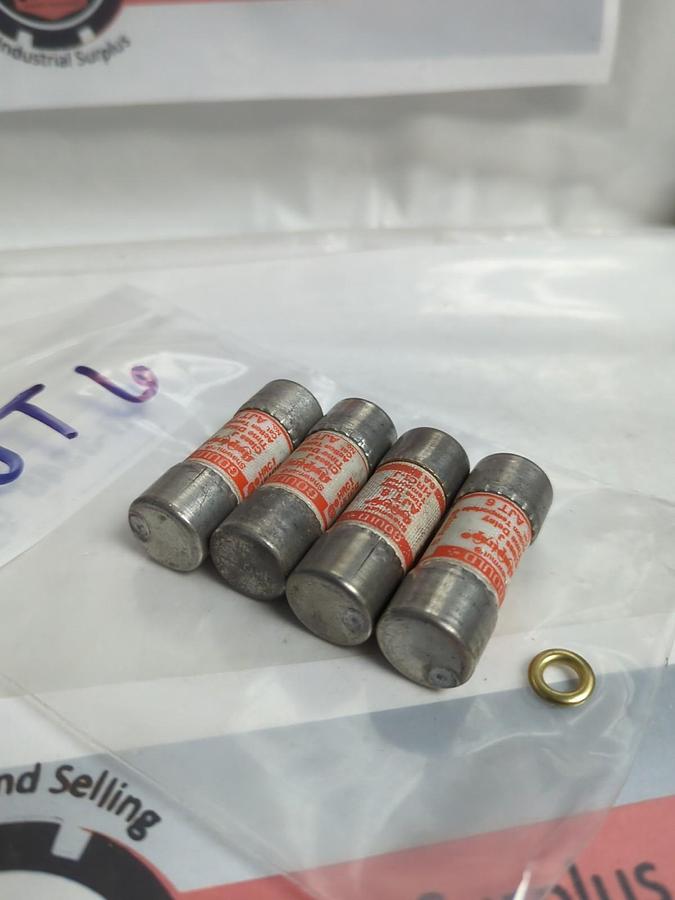 Used GOULD SHAWMUT,AJT-6,AMP-TRAP 6 AMP FUSE LOT OF 4 PRE-OWNED
