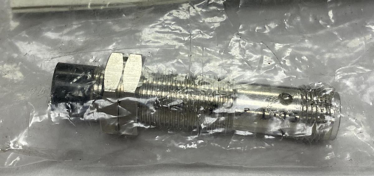 Eaton Cutler Hammer,E57-12PAU04-GD,Proximity Switch Lot Of 2 NOS