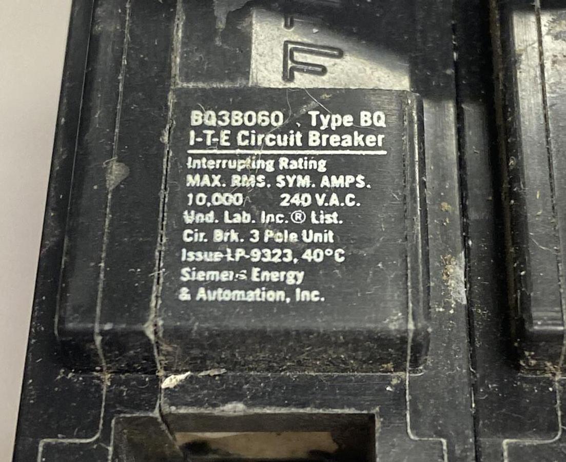 Used SIEMENS,BQ38040,Circuit Breaker 40A 240V Lot Of 2