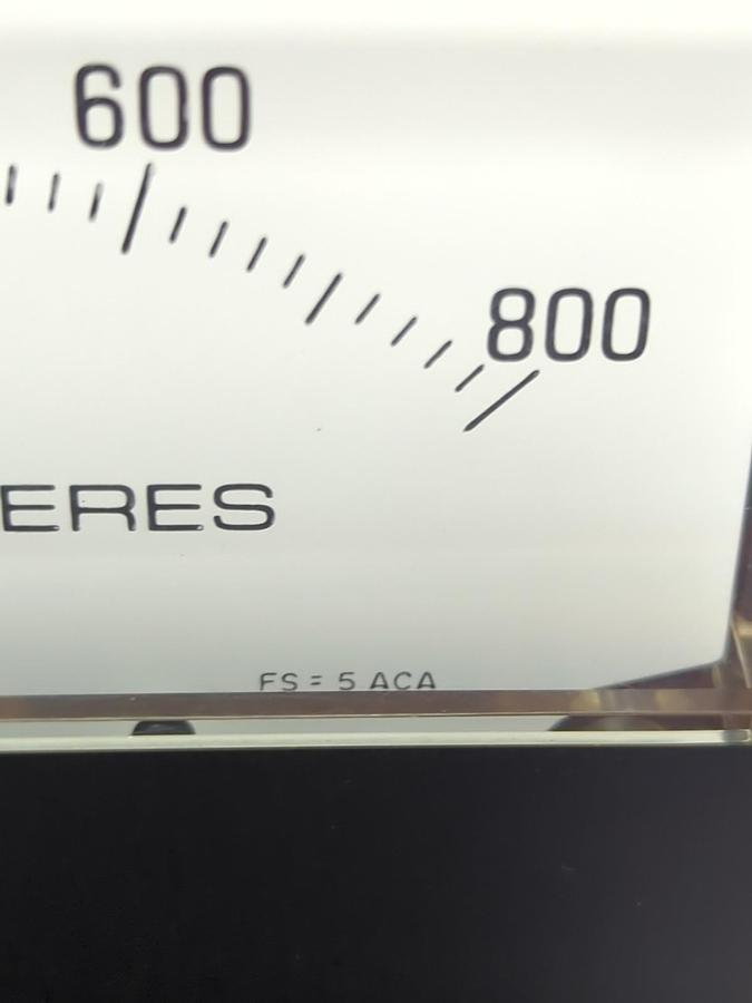 Used EIL INSTRUMENTS,TYPE 251,PANEL METER 0-800A-C AMPERES PRE-OWNED