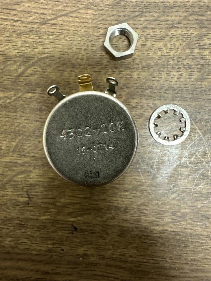 Clarostat,43C210K,Potentiometer 0-10k 2 Watt