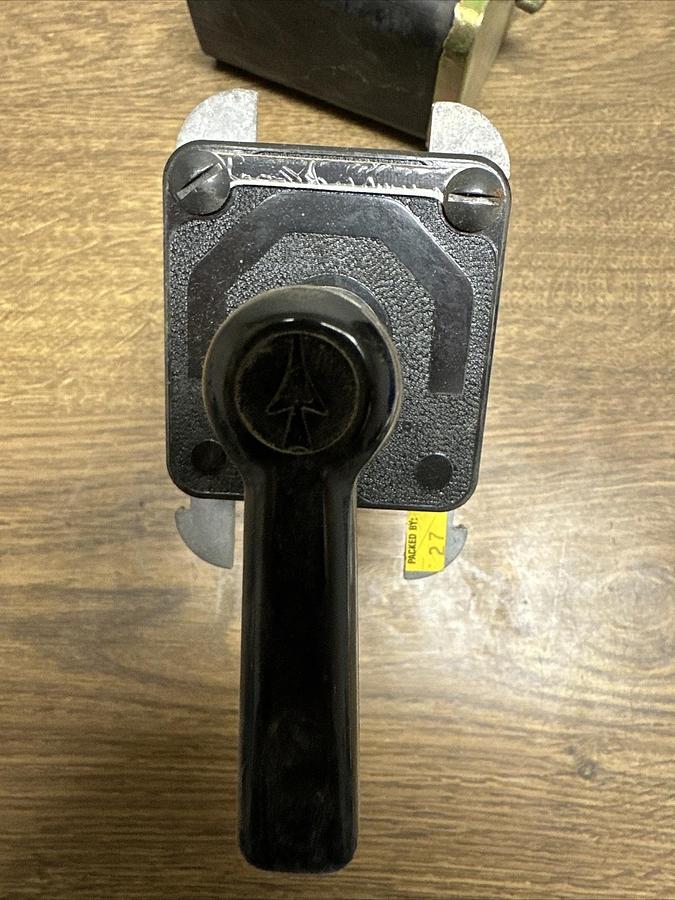 Used GE,16SB1DB210SSM2P,Type SB1 Rotary Switch