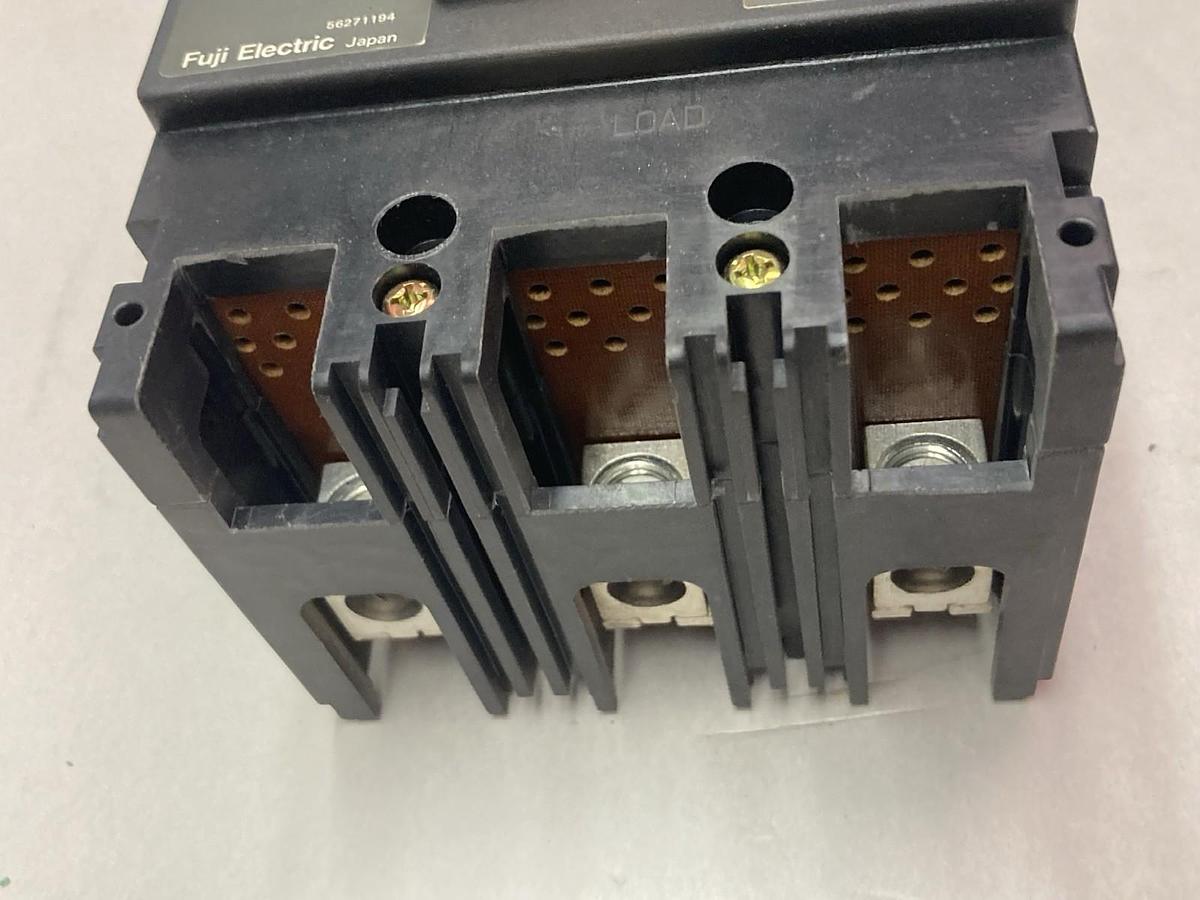 Used Fuji Electric,BU-ESB3040,Circuit Breaker