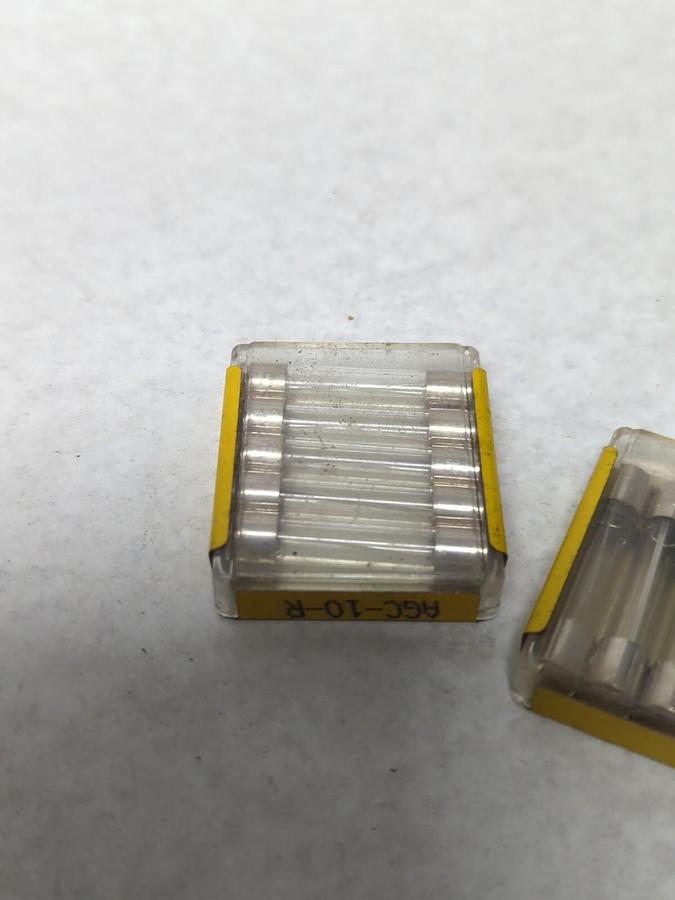 COOPER BUSSMANN,AGC-10-R,CARTRIDGE 10 AMP FUSE LOT OF 15 NOS
