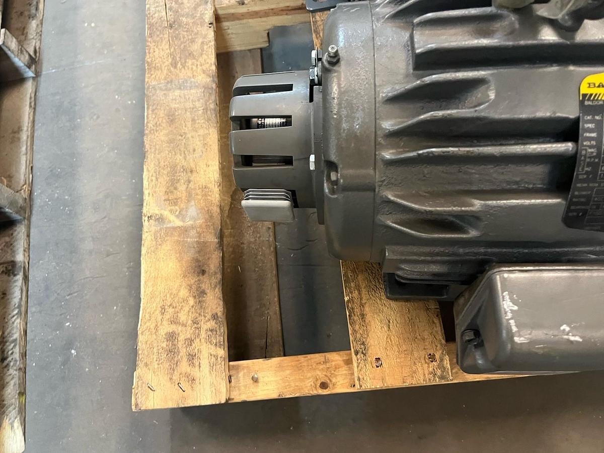 Used BALDOR,ZDNM3669T,VECTOR DRIVE MOTOR 2HP 1725RPM 230/460V 3PH 182TC FRAME