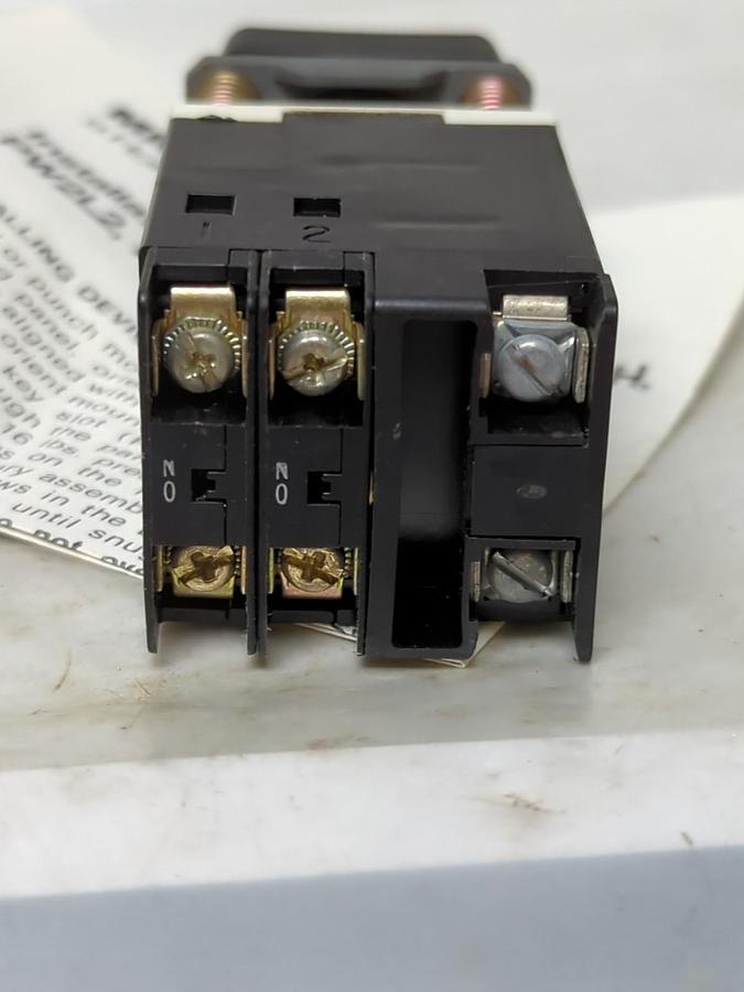 HONEYWELL,PW2HR1DF2DD,PUSHBUTTON LIGHTED UNIT NOS