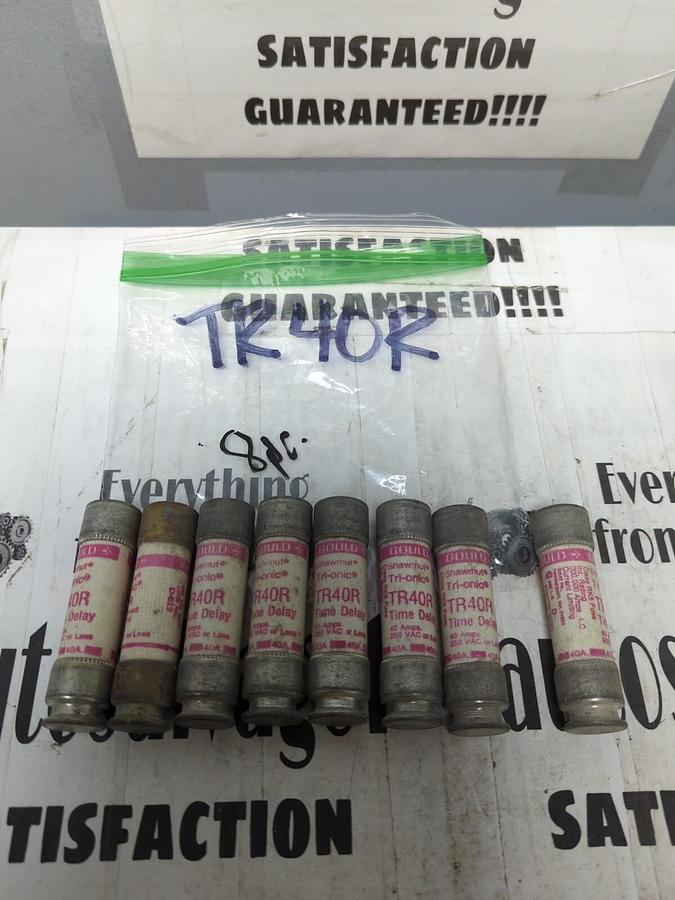 GOULD SHAWMUT,TR40R,TRI-ONIC 40 AMP FUSES LOT OF 8 NOS