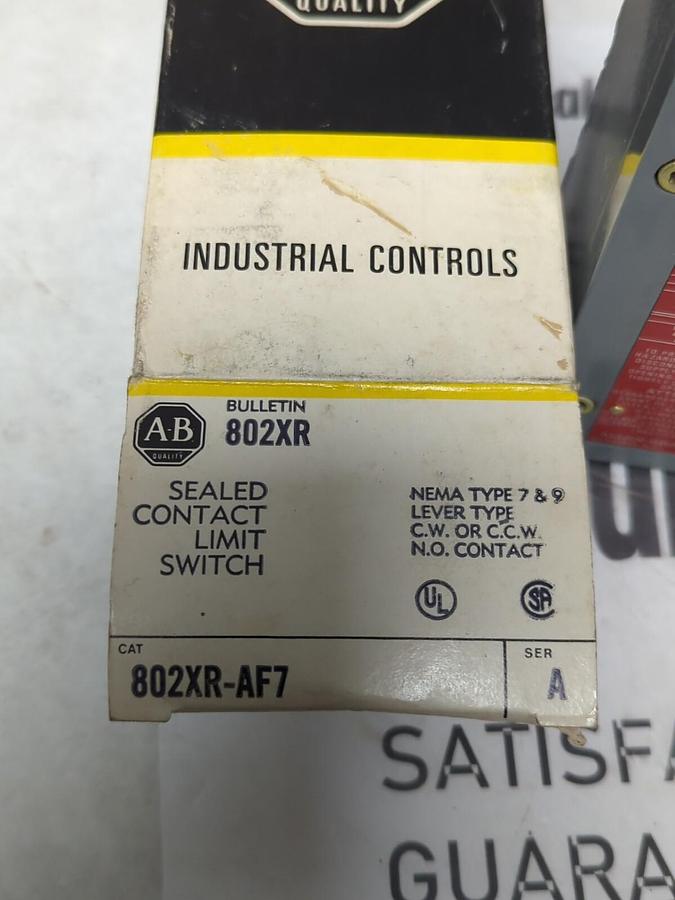 ALLEN BRADLEY,802XR-AF7,SERIES A SEALED CONTACT LIMIT SWITCH NOS
