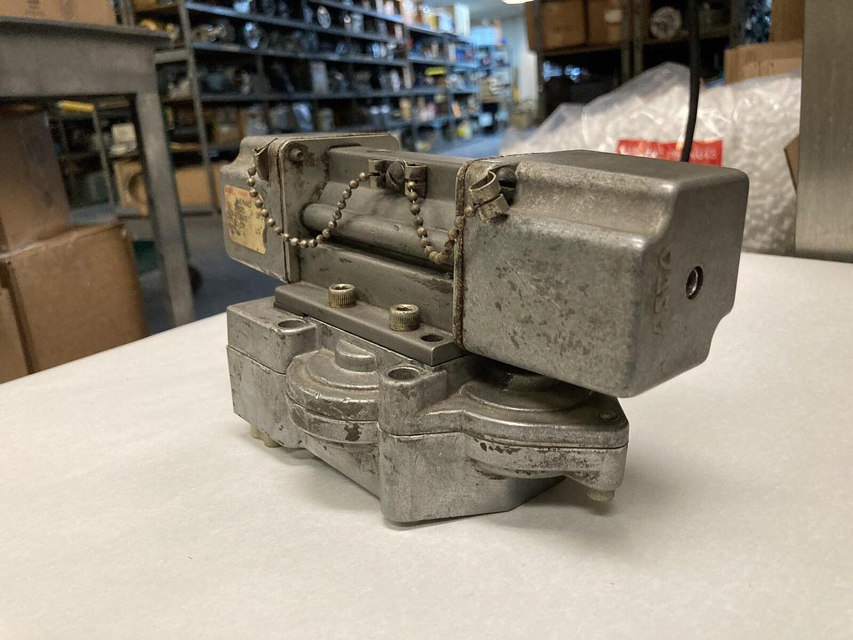 Used Asco RedHat,8346A15,Solenoid Valve