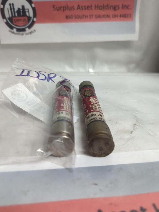 Used LITTELFUSE,IDSR-20,INDICATOR FUSE 20 AMP LOT OF 2 PRE-OWNED