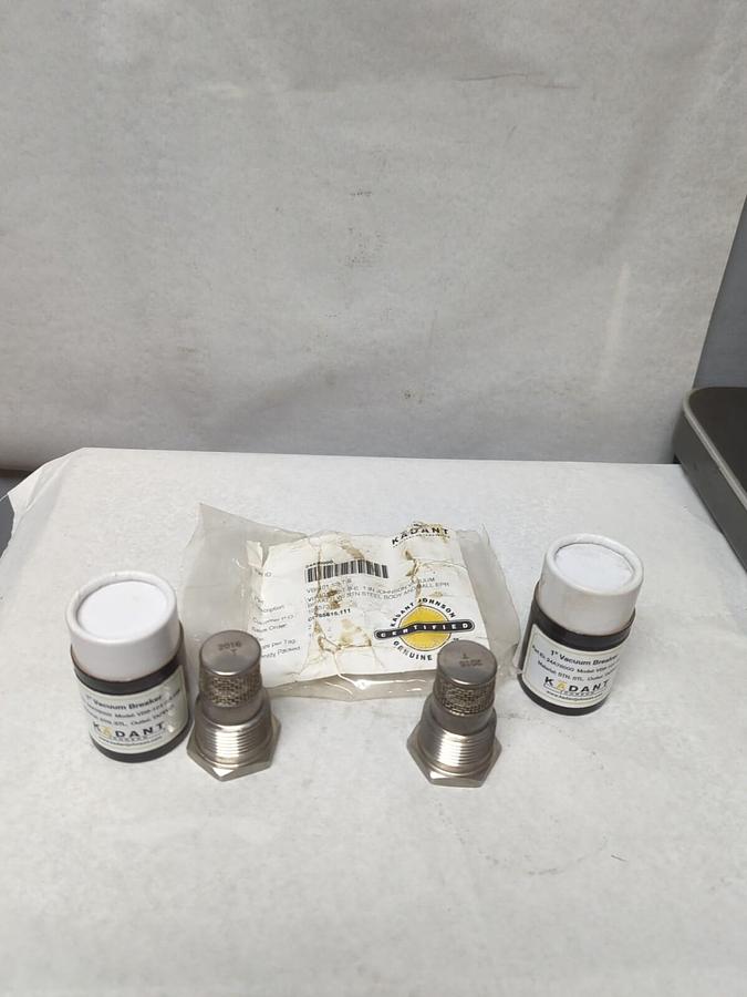 KODANT JOHNSON,24A78000,VACCUM BREAKER 1 INCH WITH SS STEEL BODY & BALL LOT OF 2