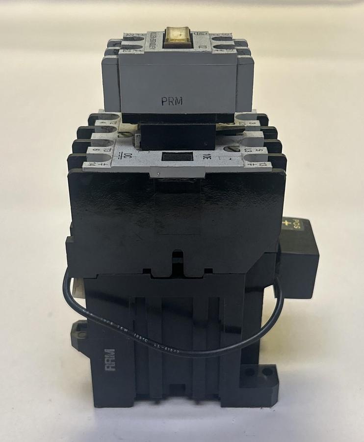 Used ALLEN BRADLEY,100-A18NZ*3,CONTACTOR 24VDC COIL