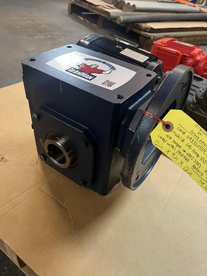 GROVE GEAR,GR-HMQ-832-40-H1-180,IRON MAN GEAR REDUCER 40:1 2.926HP 1750RPM