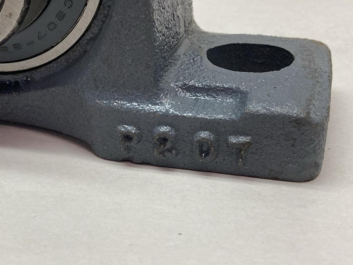 Used Peer,P207,Bearing Flange Block 1-1/2 INCH Bore
