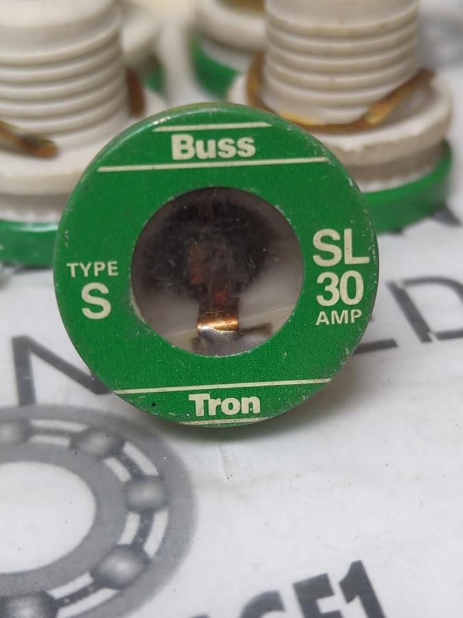 BUSSMANN,SL30,TAMPER-PROOF BASE 30 AMP PLUG FUSES LOT OF 5 NOS