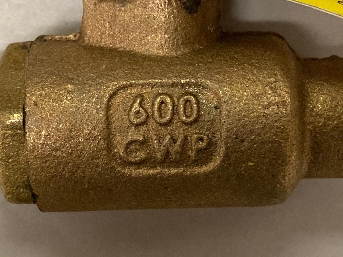 Apollo,70-203-01,1/2 INCH Bronze Ball Valve 600 WOG