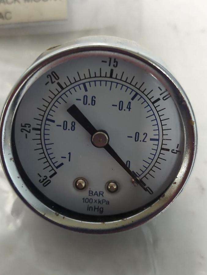Used GAST,AE136,VACUMM GAUGE 2 INCH FACE 1/4 INCH NPT BACK MOUNT 30 HG-0 VAC