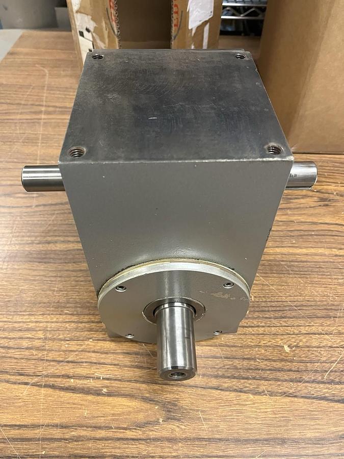 Used CAMCO,FD162S-8-120,MECHANICAL INDEXER SHAFTS 1.25" AND 7/8"