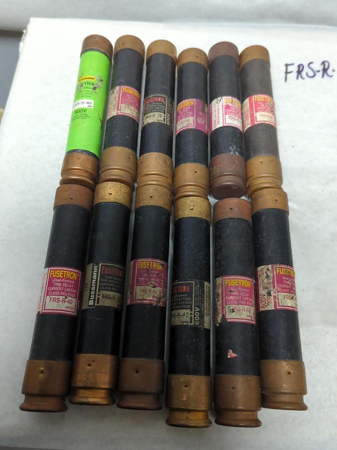Used COOPER BUSSMANN,FRS-R-40,FUSETRON 40 AMP FUSE LOT OF 12 PRE-OWNED