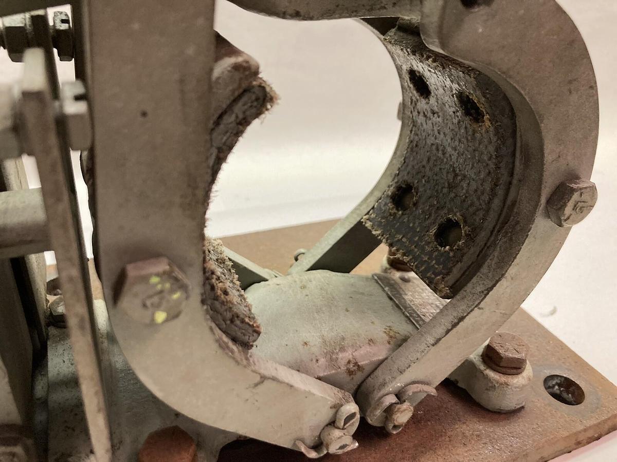 Used General Electric,IC9516460AA,3-1/2" Crane Drum Brake 440V 1/2 Inch Stroke