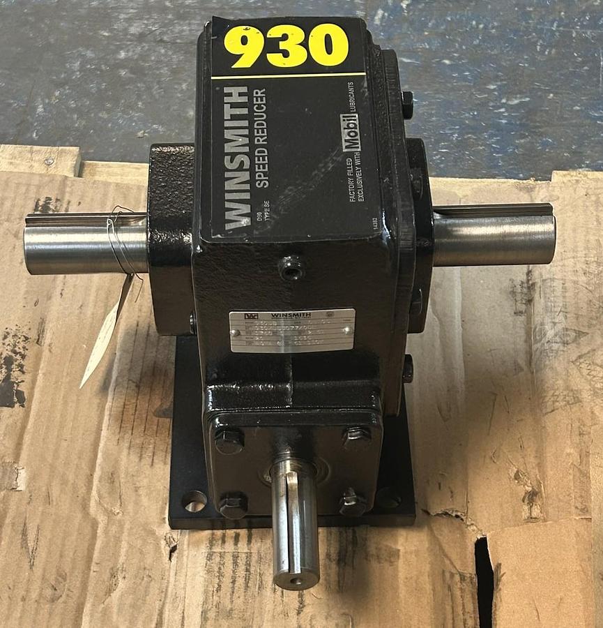 WINSMITH,930DB 930XDBS077X0DN,SPEED REDUCER 20:1 RATIO 2.51HP 1750RPM