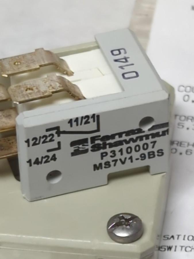 FERRAZ SHAWMUT,P31007C,MICROCONTACT MICROSWITCH MS 7V 1-9BS LOT OF 3 NOS