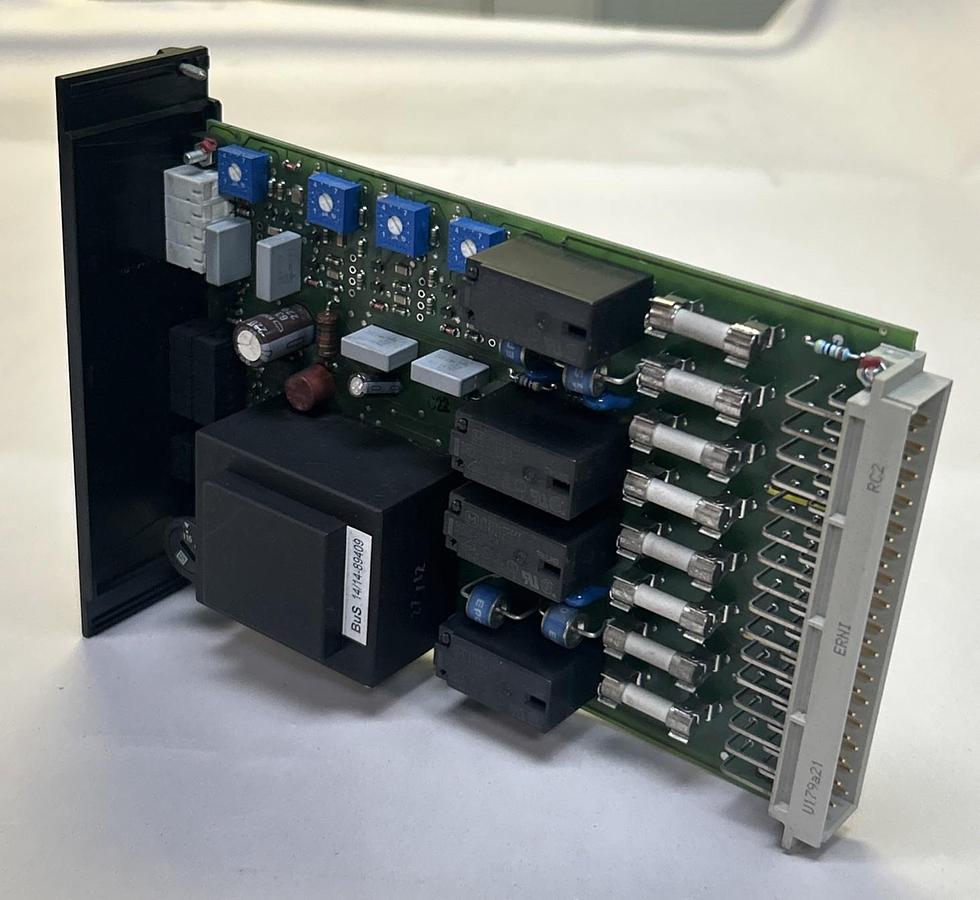 Used KROM SHRODER,84372510,PFF704T/N FLAME DETECTOR RELAY