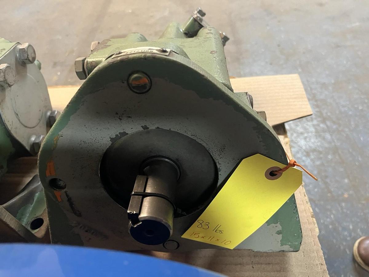 Used VICKERS,3520V38A-5-1AA-10-132,VANE PUMP