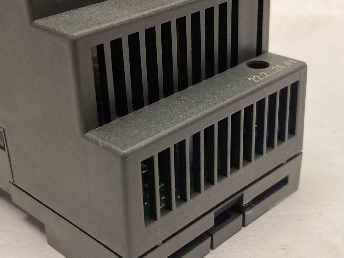 Siemens,6EP1331-1SH02,Power Supply 24V 100-240V