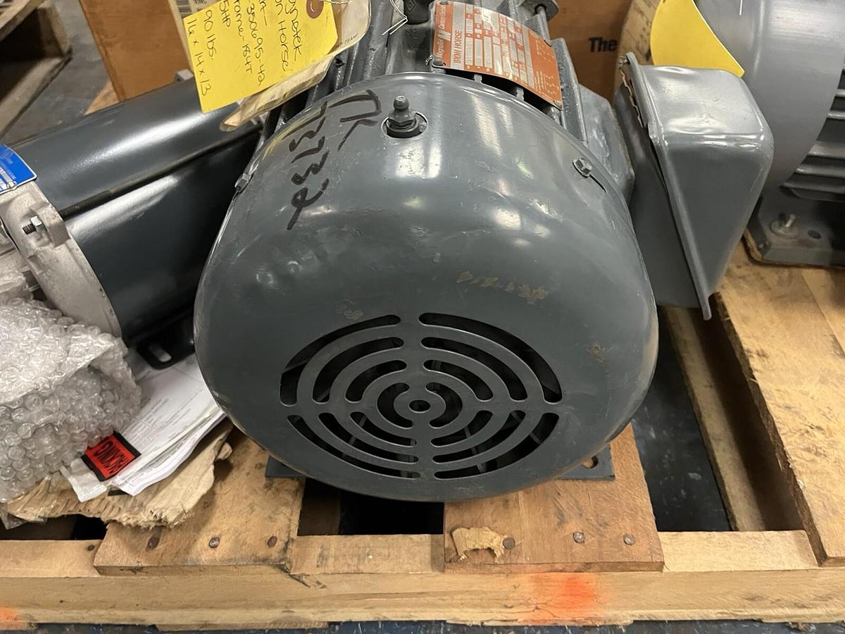 Used MAGNETEK,N280,IRON HORSE MOTOR 5HP 1745RPM 3PH 184T 6-350695-42