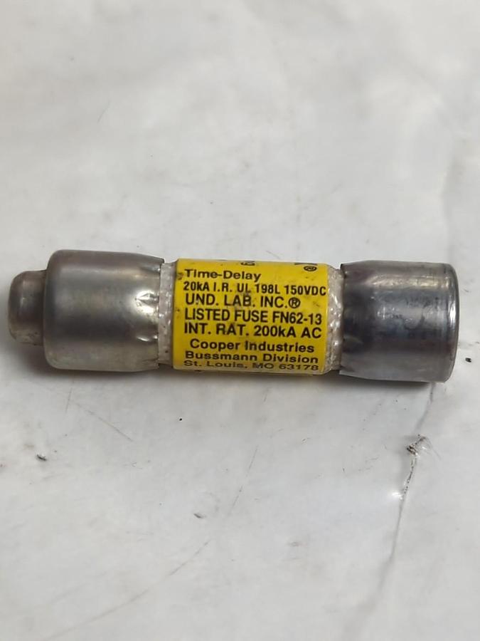 Used COOPER BUSSMANN,LP-CC-8,LOW-PEAK 8 AMP FUSE LOT OF 5 PRE-OWNED
