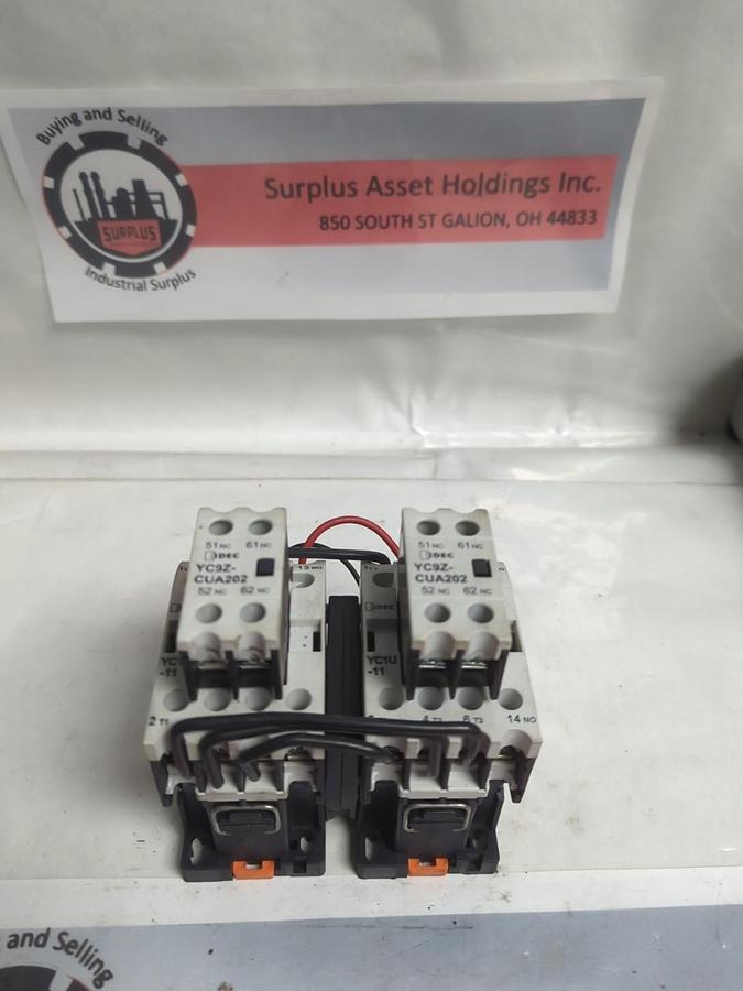 Used IDEC,YC1U-11,DOUBLE CONTACTOR WITH YC9Z-CUA202 PRE-OWNED