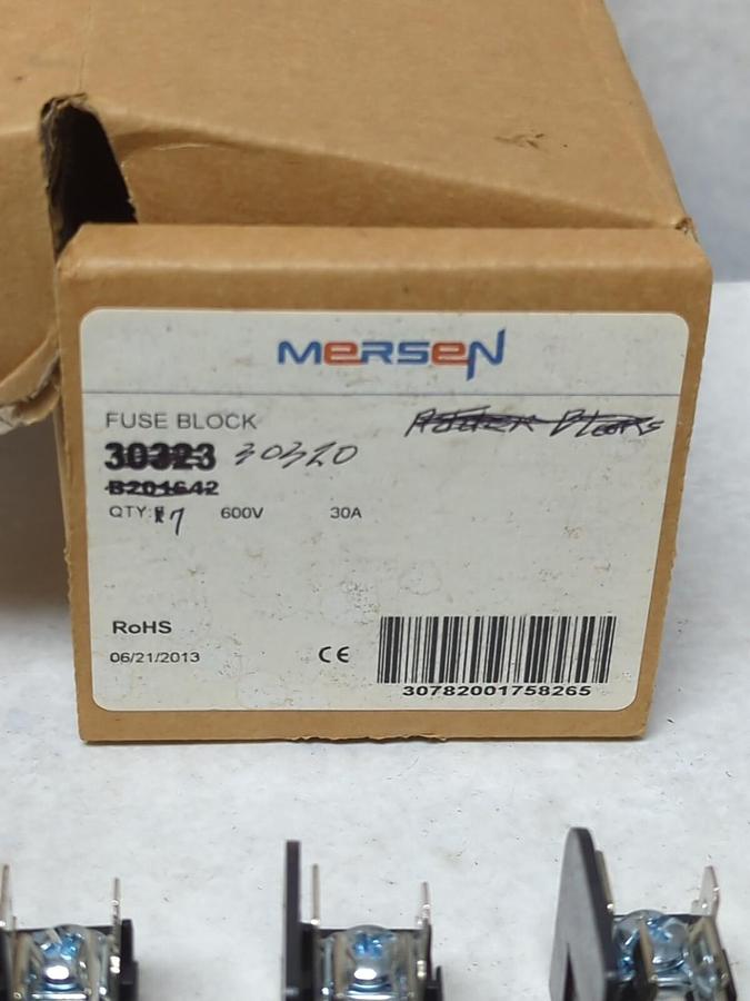 MERSEN,30320,FUSE BLOCK/HOLDER 600V 30A 1-POLE LOT OF 7 NOS