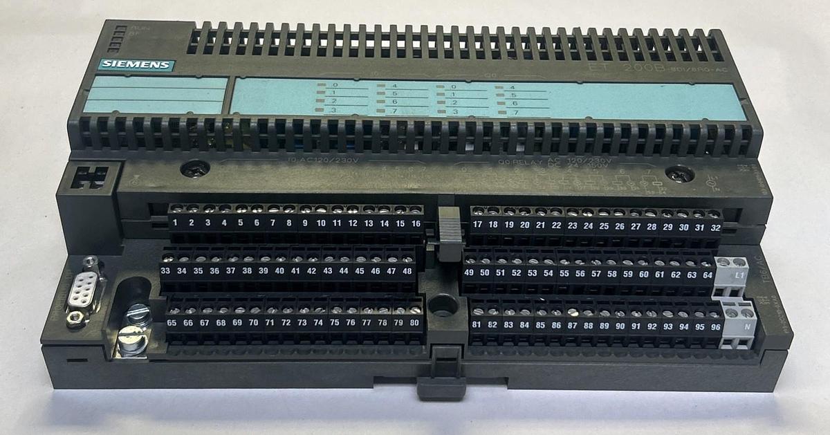 Used SIEMENS,200B-8DI/8RO-AC,PROGRAMMABLE CONTROLLER