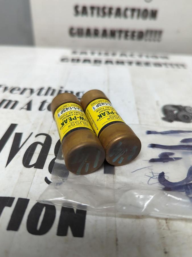 COOPER BUSSMANN,LPJ 1-1/4SP,LOW-PEAK 1-1/4 AMP FUSES LOT OF 2 NOS