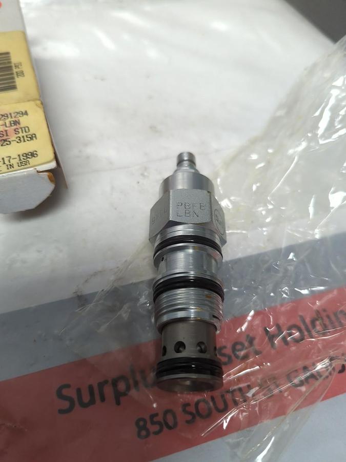 SUN HYDRAULICS,PBFB-LBN,PRESSURE REDUCING VALVE 200 PSI NOS