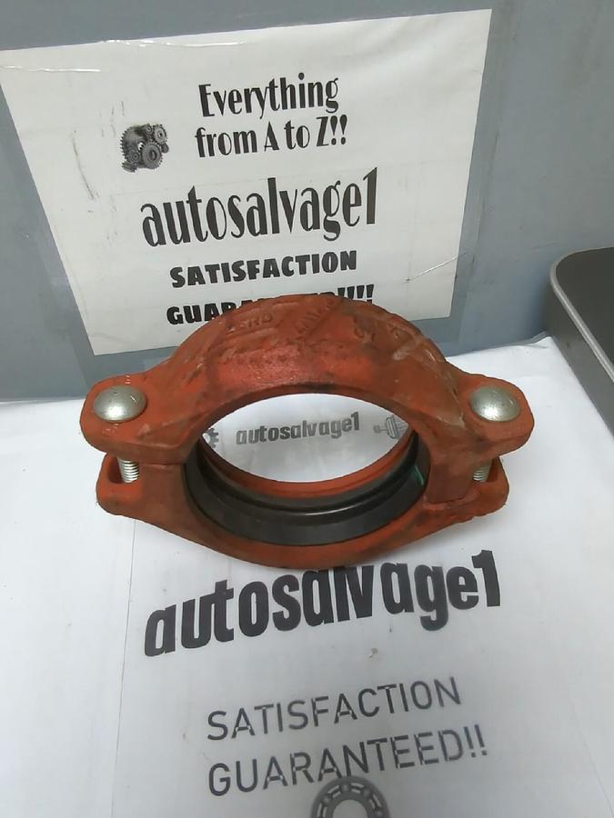 VICTAULIC ZERO-FLEX,STYLE 07,4/114.3 4 INCH PIPE COUPLING NOS