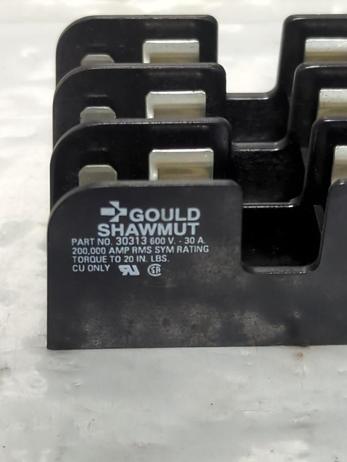 Used GOULD SHAWMUT,30313,FUSE HOLDER 30 AMP 600 VOLT PRE-OWNED