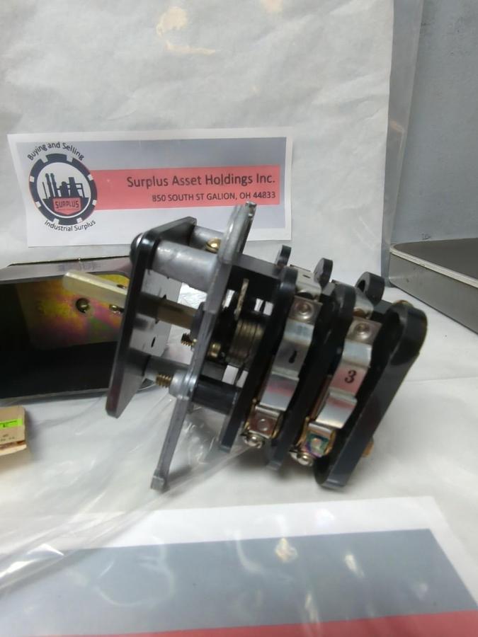 Used GE,SB1 BC331 SS2P,CONTROL SWITCH NO HANDLE PRE-OWNED