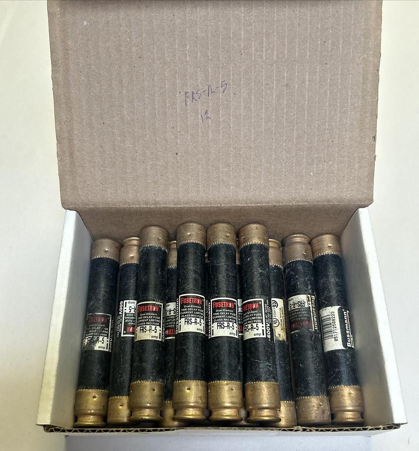 Used BUSSMANN,FRS-R-5,FUSETRON FUSE 5A 600V LOT OF 12
