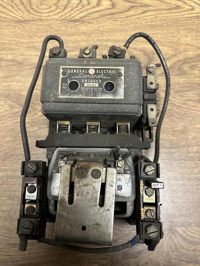 Used GE,CR7006D101DB,Size 2 Starter