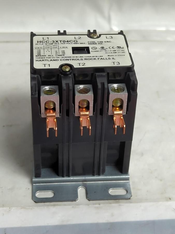 HARTLAND CONTROLS,HCC-3XT04CG,CONTACTOR 120VAC 50/60HZ NOS