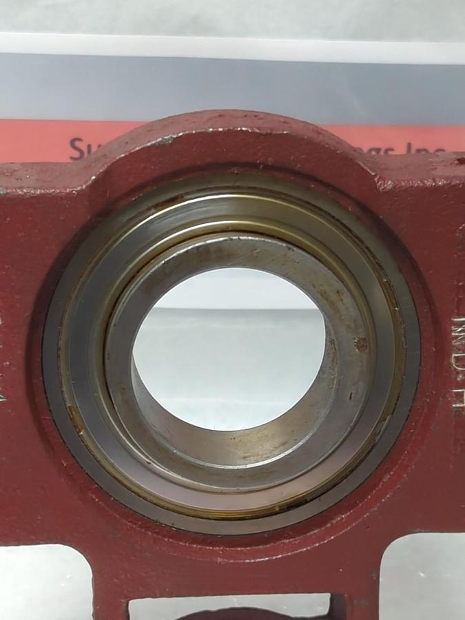 NEW DEPARTURE NDH,UE 2-1/4,TAKE-UP BEARING 2-1/4 INCH BORE 99AE204 NOS