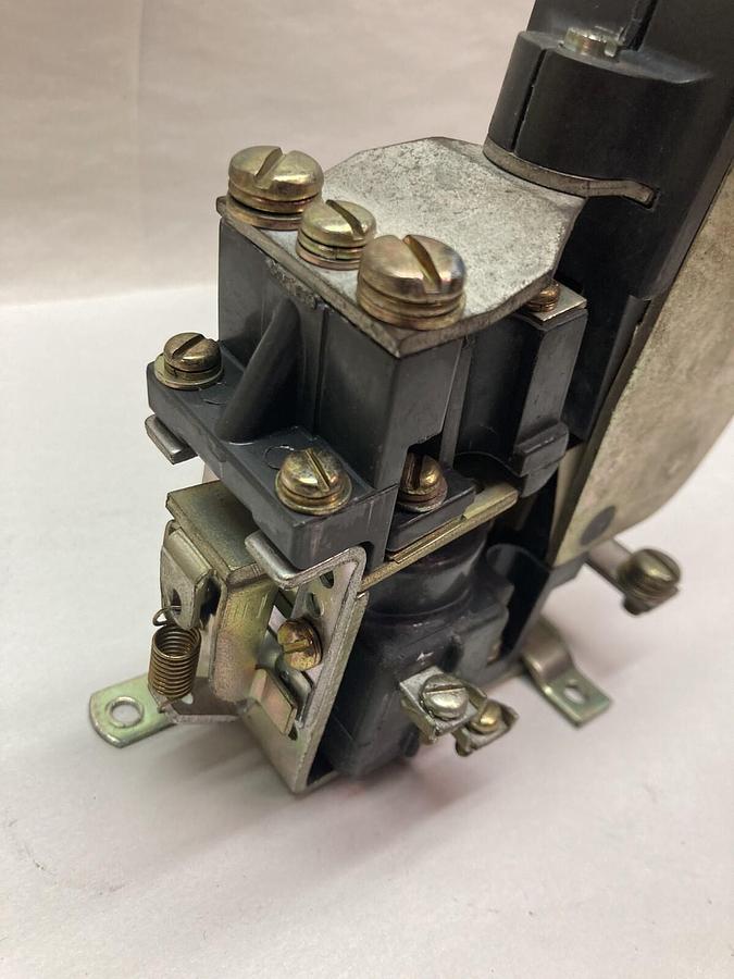 Used General Electric,1A01EXA002,Contactor 600V 25A