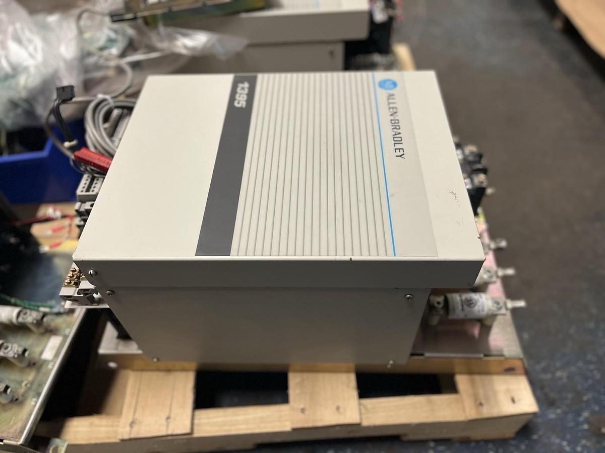 Used ALLEN BRADLEY,1395-B72-C2-P10-P51,DC DRIVE 460 VAC INPUT 500 VDC OUTPUT 40 HP