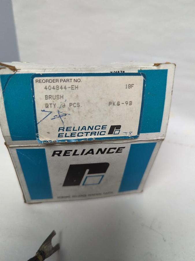 RELIANCE ELECTRIC,404844-EH,CARBON BRUSHES BOX OF 7 PIECES NOS