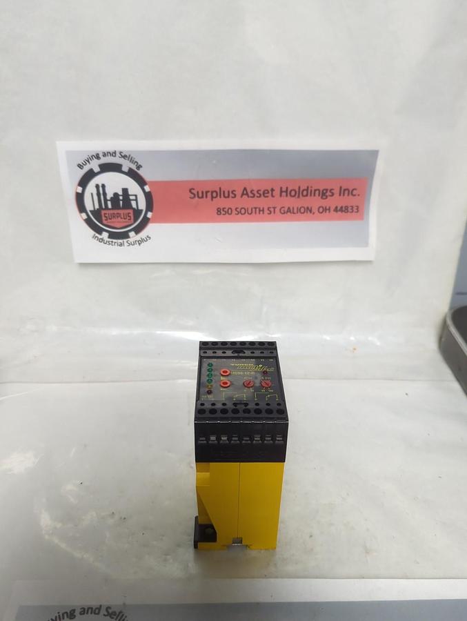 Used TURCK.MS96-12-R,MULTI-SAFE CONTROL CIRCUIT 115 VAC PRE-OWNED